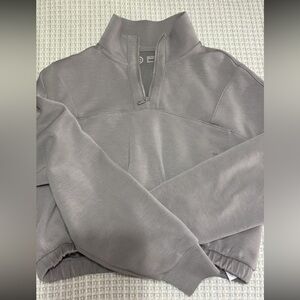 Women’s Hollister Gilly Hicks Cool Down Half-Zip Pullover and pants.